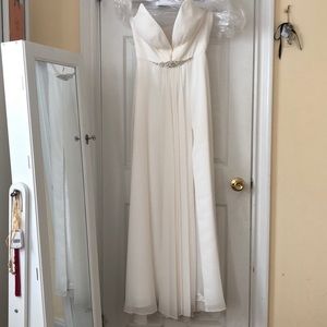 White Faviana dress